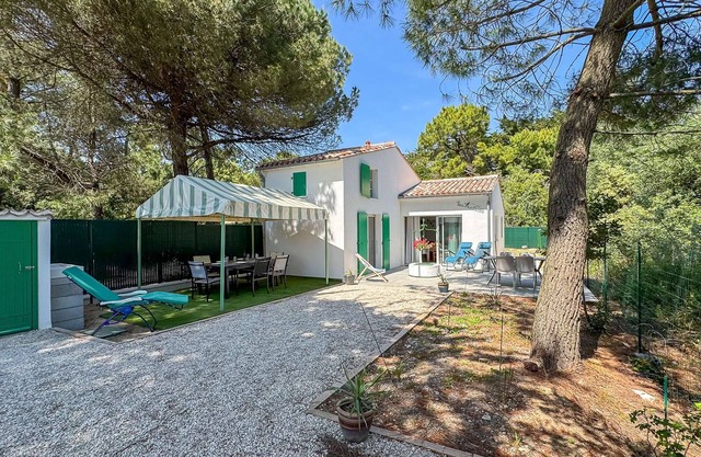 Comfortable house near the beach