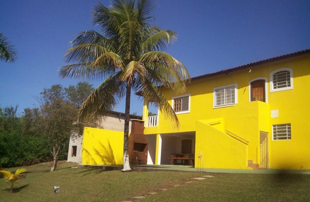 Comfortable house with swimming pool, barbecue, terrace and views of greenery