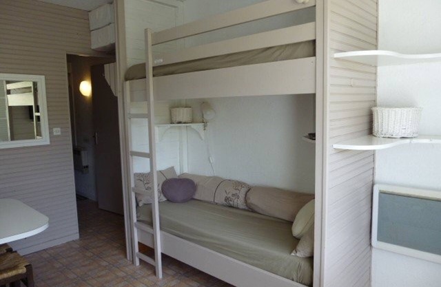 Comfortable studio with balcony and ski locker, 4/6 people, at the foot of the slopes