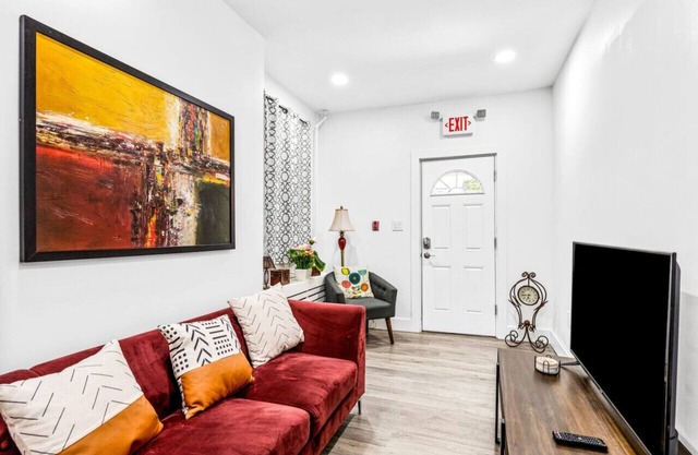 Comfy Private Parking-2bed-2min