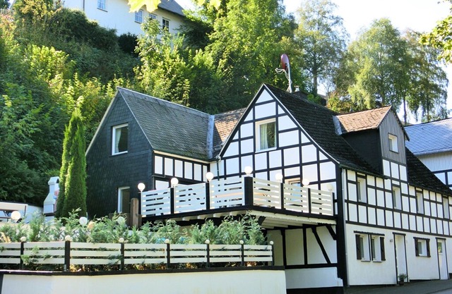 Complete holiday house consisting of five units in a quiet, idyllic setting