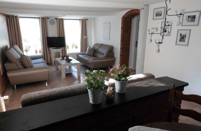 Complete ground floor of the two-family house in the youngest Rügenseebad, in Altefähr