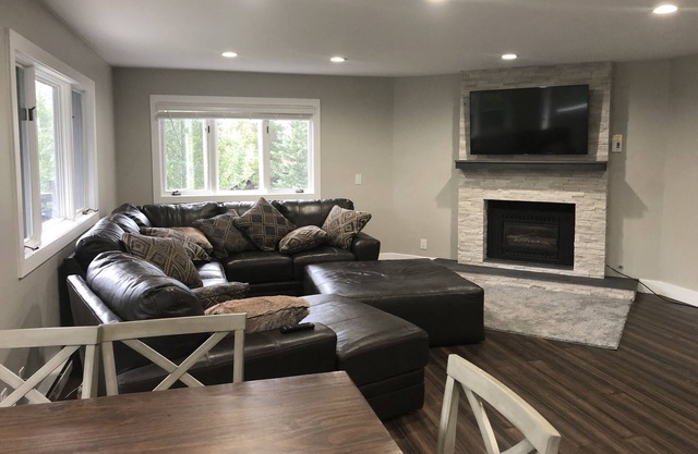 Completely remodeled Peak 9 base +downtown LARGE 2 bed/bath condo
