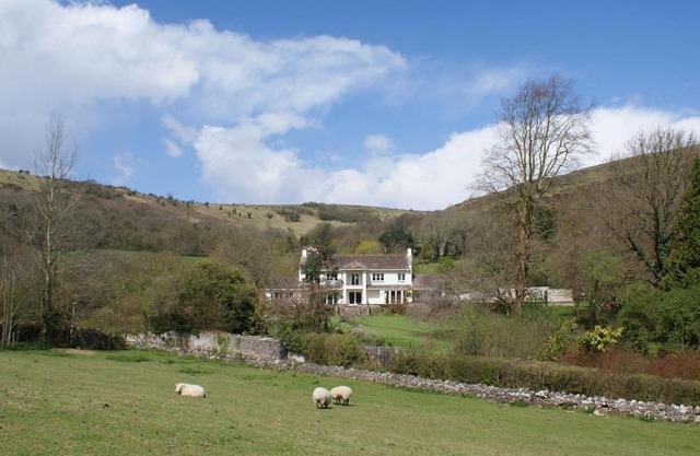Compton House, Compton Bishop