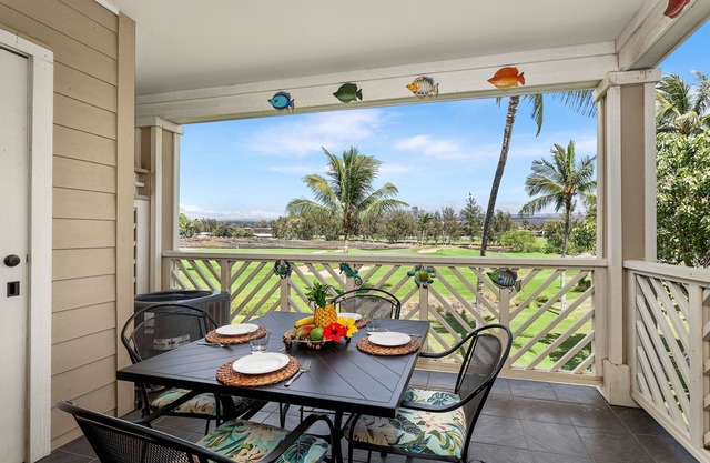 🏖️Concierge Included | Walk to Restaurants & Shopping | AC | Infinity Pool!