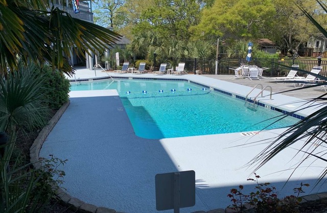 Condo ∙ 2 bedrooms ∙ 5 guests