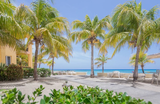 Condo ∙ 2 bedrooms ∙ 6 guests