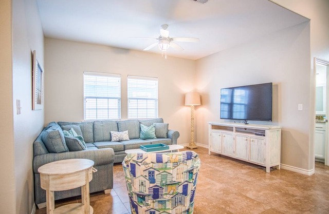 Condo ∙ 3 bedrooms ∙ 9 guests