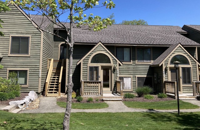Contact Free Mtn Escape, Wood Fireplace, Family Friendly, Free Parking, Wifi