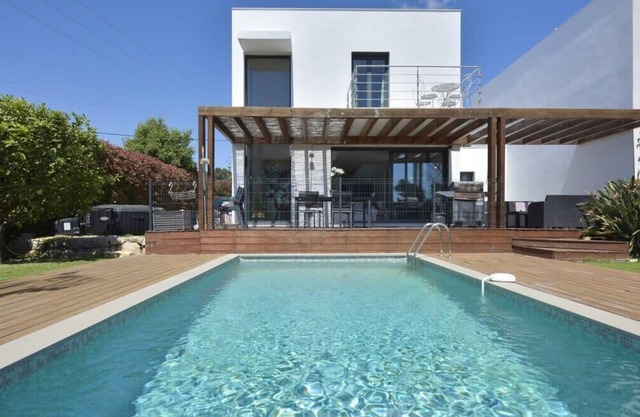 Rare Villa Swimming Jacuzzi 