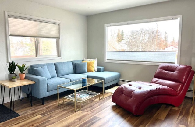 Contemporary 2 Bedrooms Super location