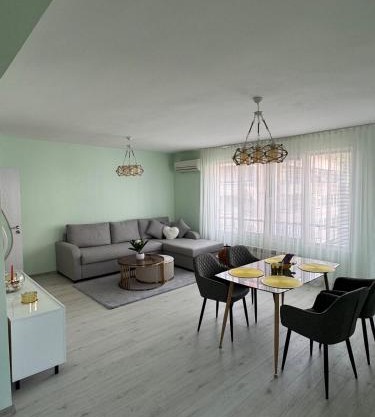 Contemporary Comfort in Lozenets