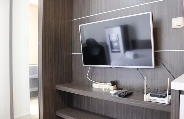 Convenient Studio Apartment at Easton Park Residence Jatinangor