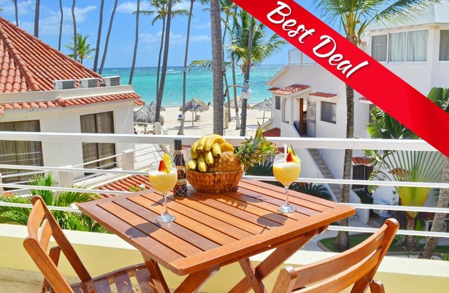 CORAL VILLAS Private Beach Resort & Spa