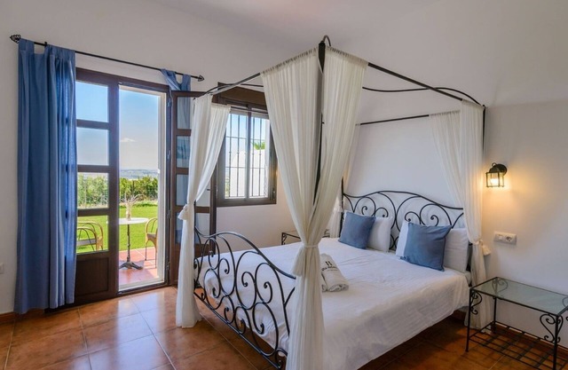 Cortijo Escondido Arcos de la Frontera by Ruralidays