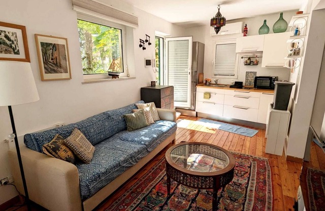 Cosy 1-Bed studio apartment in Roma