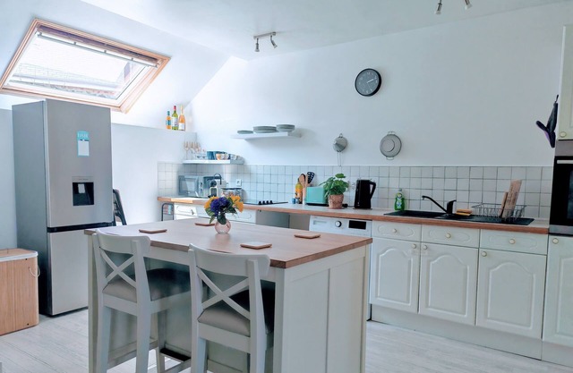 Cosy 1st floor loft apartment in the heart of Normandy
