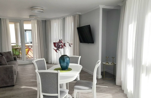 Cosy and spacious apartment at 450 m from the famous beach of Alicante .+ pets