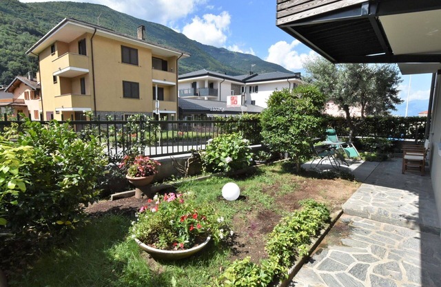 Cosy apartment for 6 people with A/C, WIFI, TV and pets allowed