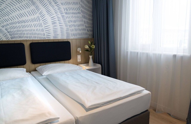 Cosy apartment for 4 people with WIFI, pool, TV and terrace