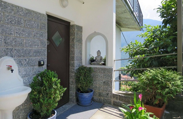 Cosy apartment for 3 guests with A/C, WIFI, TV and balcony