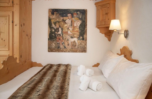 Cosy apartment for 4 people with WIFI, pool, TV, patio, pets allowed and panoramic view