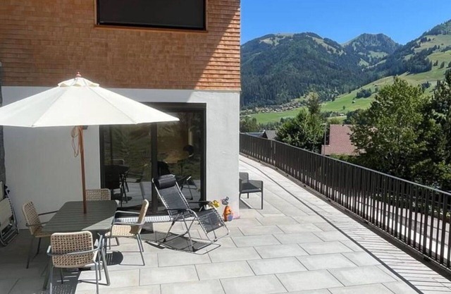 Cosy apartment for 4 guests with WIFI, TV and balcony