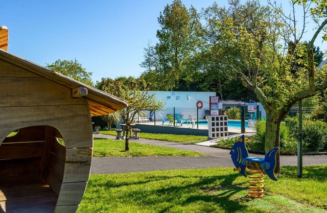 Cosy apartment in villa for 6 people with pool, WIFI, TV, terrace and parking