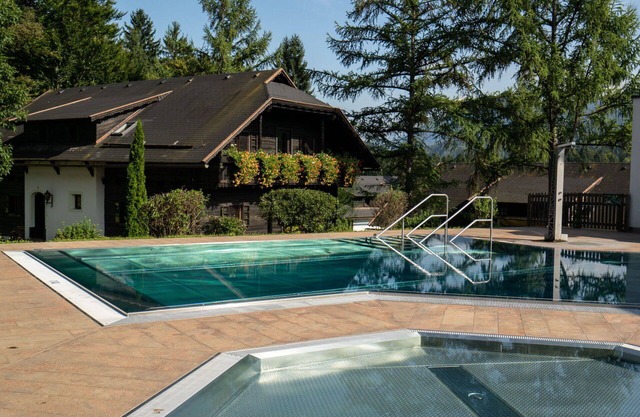 Cosy apartment for 4 people with pool, WIFI, TV and pets allowed