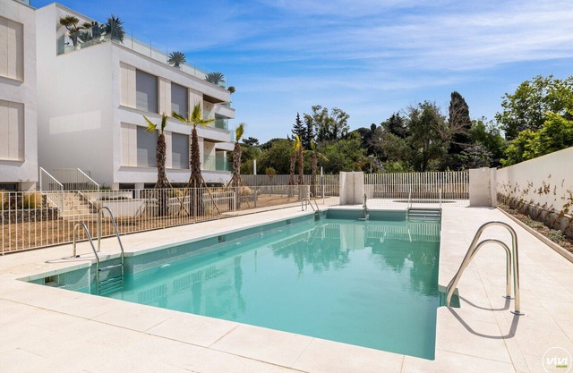 Cosy Beach | Beachfront apartment in Marbella