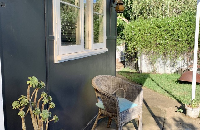 Cosy Cottage is close to town, safe area.
