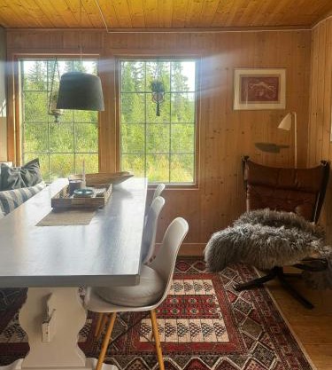 Cosy Family Cabin With Views And Sauna