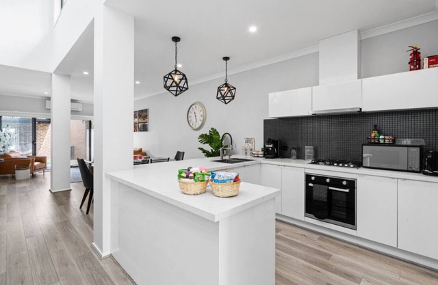 Cosy gem near Point Cook Town Centre