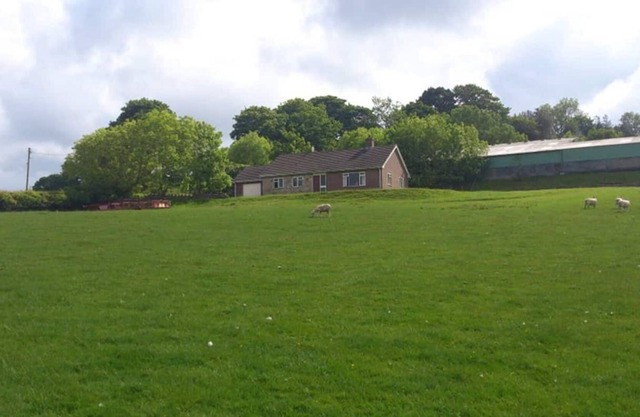 Cosy Rural Bungalow in the Clwydian Valley