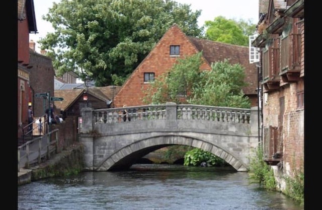 Cosy rural hideaway, Hursley, near Winchester