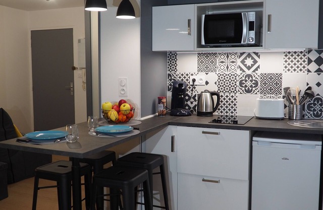 Cosy studio 5 minutes from the station