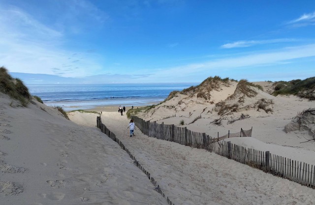 Côte d'Opale, large new apartment (72m2) 200m from beach and dunes.
