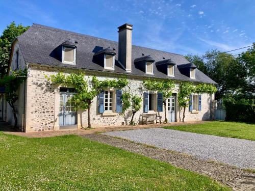 Cottage authentique et chaleureux entre Pau et Lourdes pour 7 personnes