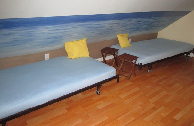 COTTAGE AVAILABLE FOR RENT IN THE VILLAGE OF GRAND BEND