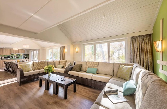 Cottage Premium 12 Persons