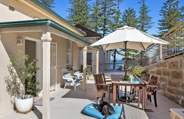 Cottage-style Unit on Manly Beach