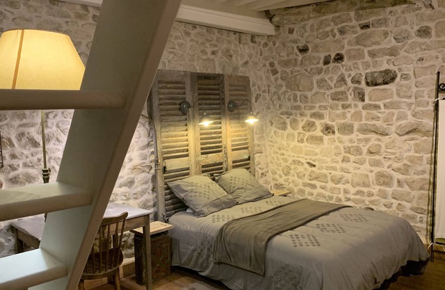 Cottage - The Loft of the White Rooster