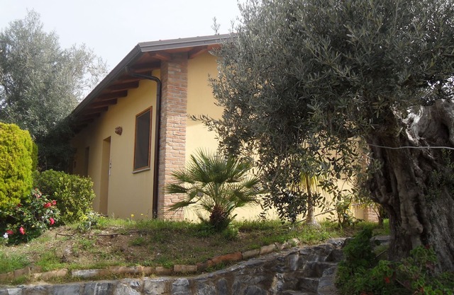 Cottage with garden in the hills in Reggio Calabria