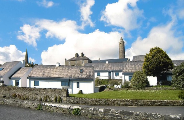 Cottages The Old Deanery, Killala in Mayo - 6 persons, 3 bedrooms