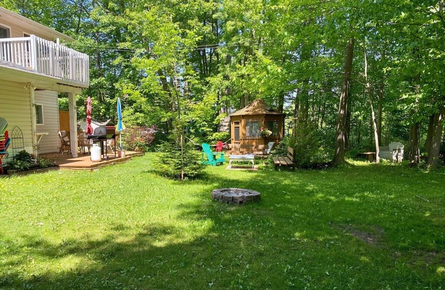 Country Hideaway by Georgian Bay