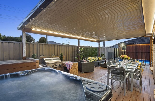Country Homestead - Pool, Hot Tub, Ducted Aircon