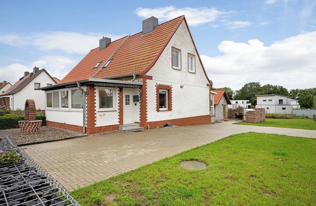 Country house 'Haus Friede' with private terrace, private garden and WLAN