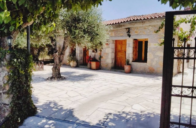 Country house in Georgioupoli 4.5 km from the beach