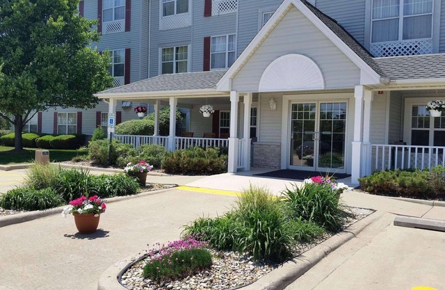Country Inn & Suites by Radisson, Bloomington-Normal West, IL