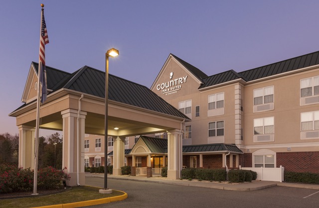 Country Inn & Suites by Radisson, Doswell (Kings Dominion), VA
